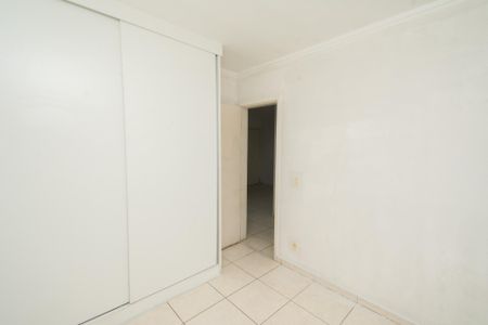 Quarto 2 de apartamento para alugar com 2 quartos, 45m² em Distrito Indutrial Doutor Helio Pentagna Guimarães, Contagem