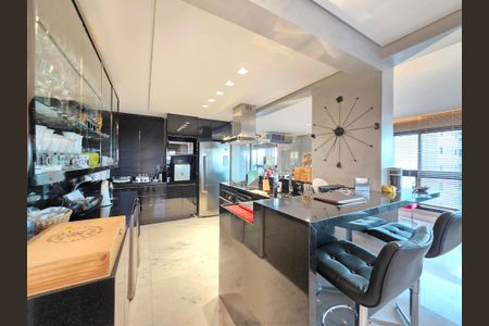 Apartamento para alugar com 147m², 3 quartos e 4 vagasCozinha 