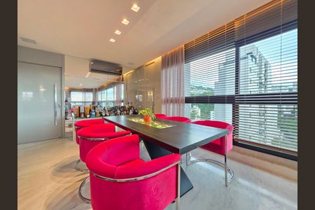 Apartamento para alugar com 147m², 3 quartos e 4 vagasSala 