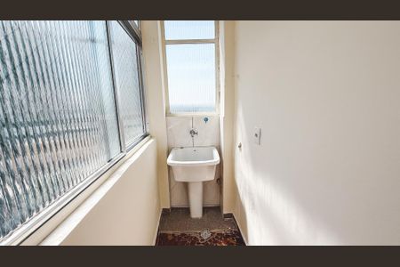 Apartamento para alugar com 86m², 2 quartos e sem vaga Apartamento para alugar com 86m², 2 quartos e sem vagaÁrea de Serviço