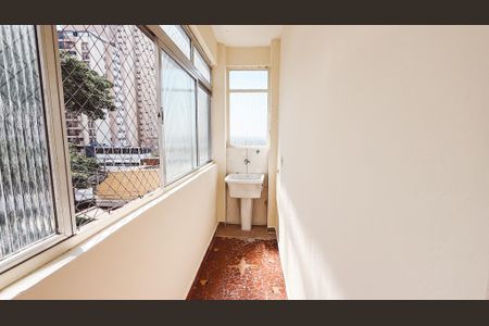 Apartamento para alugar com 86m², 2 quartos e sem vaga Apartamento para alugar com 86m², 2 quartos e sem vagaÁrea de Serviço