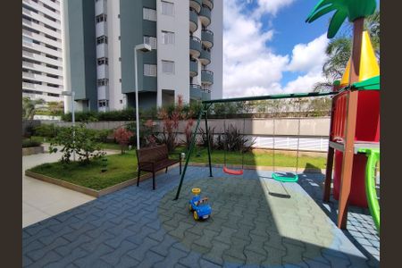 Apartamento para alugar com 67m², 2 quartos e 2 vagasÁrea comum - Playground