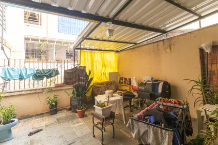 Apartamento à venda com 195m², 4 quartos e sem vagaQuintal