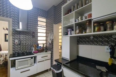 Apartamento à venda com 195m², 4 quartos e sem vagaCozinha