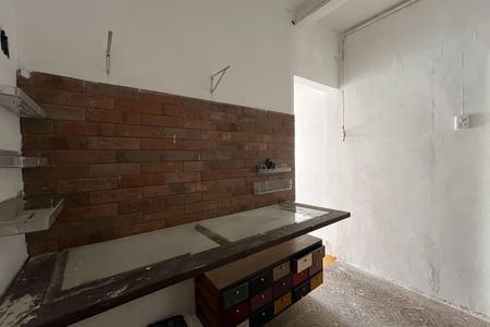Sala de casa para alugar com 2 quartos, 55m² em Macuco, Santos
