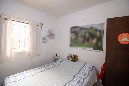 Casa à venda com 100m², 3 quartos e 15 vagas Casa à venda com 100m², 3 quartos e 15 vagasQuarto 1