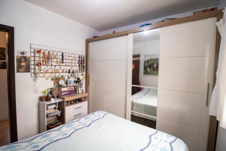 Casa à venda com 100m², 3 quartos e 15 vagas Casa à venda com 100m², 3 quartos e 15 vagasQuarto 1