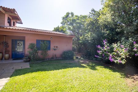 Casa à venda com 100m², 3 quartos e 15 vagas Casa à venda com 100m², 3 quartos e 15 vagasJardim