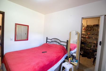 Casa à venda com 100m², 3 quartos e 15 vagas Casa à venda com 100m², 3 quartos e 15 vagasQuarto 3