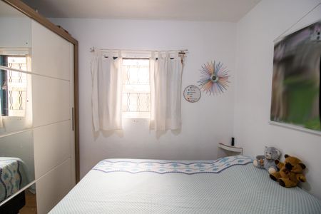 Casa à venda com 100m², 3 quartos e 15 vagas Casa à venda com 100m², 3 quartos e 15 vagasQuarto 1