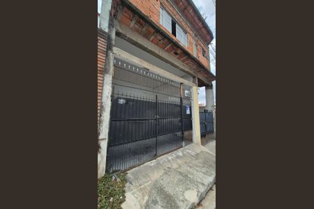 Casa para alugar com 50m², 1 quarto e 1 vagaFachada