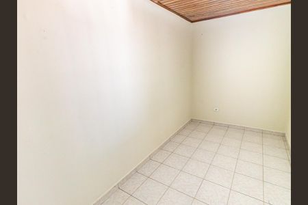 Casa para alugar com 240m², 3 quartos e 1 vaga Casa para alugar com 240m², 3 quartos e 1 vagaQuarto 2