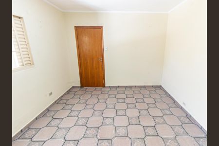 Casa para alugar com 240m², 3 quartos e 1 vaga Casa para alugar com 240m², 3 quartos e 1 vagaCasa 2 - Quarto