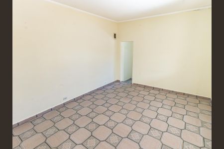 Casa para alugar com 240m², 3 quartos e 1 vaga Casa para alugar com 240m², 3 quartos e 1 vagaCasa 2 - Quarto