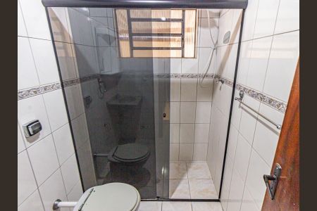 Casa para alugar com 240m², 3 quartos e 1 vaga Casa para alugar com 240m², 3 quartos e 1 vagaBanheiro