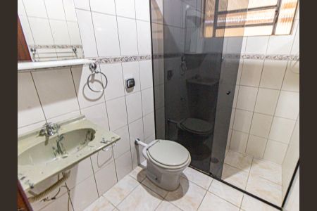 Casa para alugar com 240m², 3 quartos e 1 vaga Casa para alugar com 240m², 3 quartos e 1 vagaBanheiro