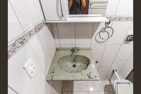 Casa para alugar com 240m², 3 quartos e 1 vaga Casa para alugar com 240m², 3 quartos e 1 vagaBanheiro