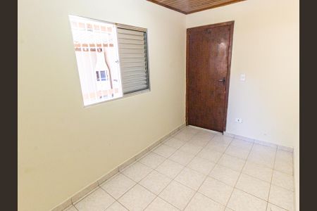 Casa para alugar com 240m², 3 quartos e 1 vaga Casa para alugar com 240m², 3 quartos e 1 vagaQuarto 2