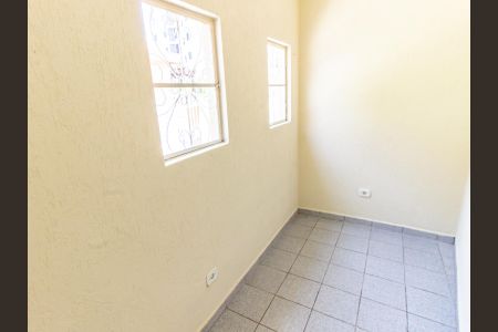 Casa para alugar com 240m², 3 quartos e 1 vaga Casa para alugar com 240m², 3 quartos e 1 vagaCasa 2 - Quarto - Closet