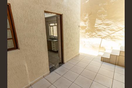 Casa para alugar com 240m², 3 quartos e 1 vaga Casa para alugar com 240m², 3 quartos e 1 vagaÁrea de Serviço e Quintal