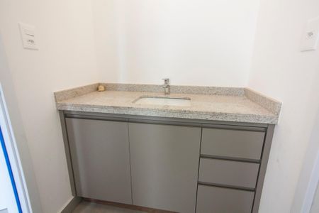 Apartamento para alugar com 117m², 3 quartos e 2 vagas Apartamento para alugar com 117m², 3 quartos e 2 vagasBanheiro das Semi-Suites