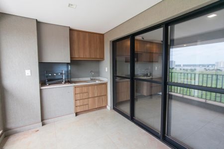 Apartamento para alugar com 117m², 3 quartos e 2 vagas Apartamento para alugar com 117m², 3 quartos e 2 vagasVaranda