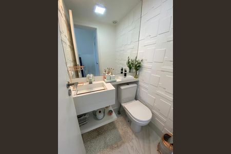 Apartamento para alugar com 4 quartos, 289m² em Parque Enseada, Guarujá