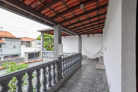 Casa à venda com 300m², 4 quartos e 2 vagasVaranda
