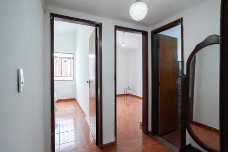 Casa à venda com 300m², 4 quartos e 2 vagasCorredor