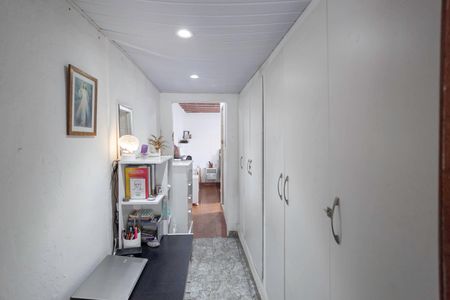 Casa à venda com 300m², 4 quartos e 2 vagasCloset da suíte