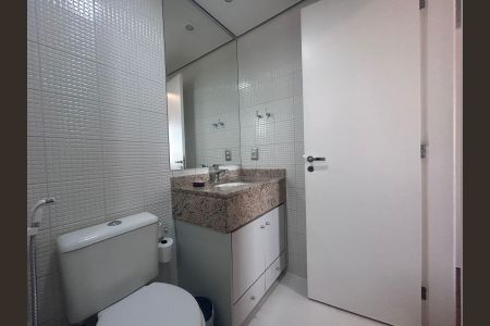 Apartamento à venda com 81m², 2 quartos e 2 vagas Apartamento à venda com 81m², 2 quartos e 2 vagasBanheiro Suíte