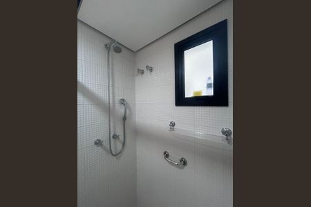 Apartamento à venda com 81m², 2 quartos e 2 vagas Apartamento à venda com 81m², 2 quartos e 2 vagasBanheiro Social