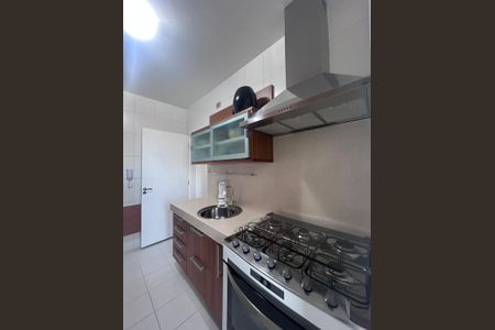 Apartamento à venda com 81m², 2 quartos e 2 vagas Apartamento à venda com 81m², 2 quartos e 2 vagasCozinha
