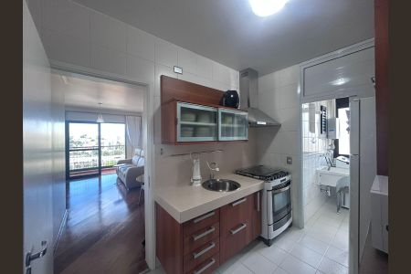 Cozinha de apartamento à venda com 2 quartos, 81m² em Campo Belo, São Paulo