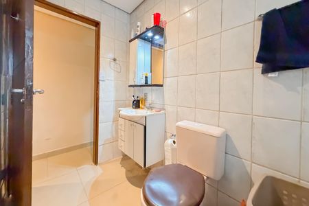 Banheiro Social de casa para alugar com 3 quartos, 100m² em Ipiranga, São Paulo