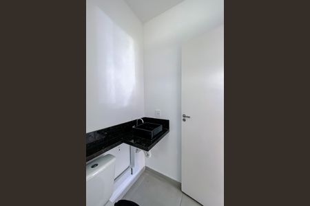 Apartamento para alugar com 43m², 2 quartos e sem vagaBanheiro