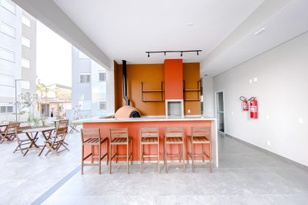 Apartamento para alugar com 43m², 2 quartos e sem vagaÁrea comum - Churrasqueira