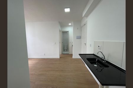 Apartamento para alugar com 35m², 2 quartos e sem vaga Apartamento para alugar com 35m², 2 quartos e sem vagaCozinha e Área de Serviço