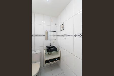 Casa à venda com 240m², 4 quartos e 1 vagaCasa 08 - Lavabo