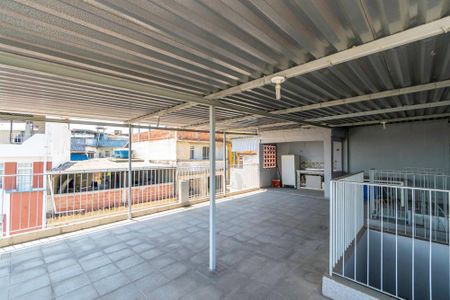 Casa à venda com 240m², 4 quartos e 1 vagaSobrado - Terraço