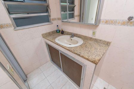 Casa à venda com 240m², 4 quartos e 1 vagaSobrado - Banheiro