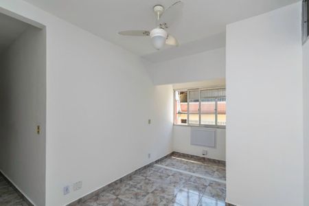 Casa à venda com 240m², 4 quartos e 1 vagaSobrado - Sala