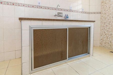 Casa à venda com 240m², 4 quartos e 1 vagaSobrado - Cozinha