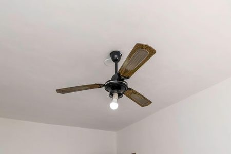 Casa à venda com 240m², 4 quartos e 1 vagaCasa 08 - Quarto 1