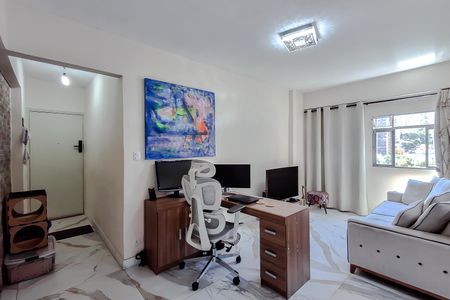 Apartamento à venda com 76m², 2 quartos e 1 vagaSala