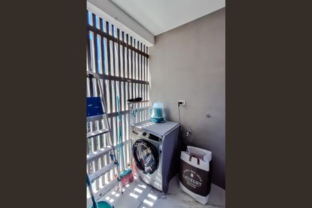 Apartamento à venda com 76m², 2 quartos e 1 vagaÁrea de Serviço