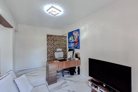 Apartamento à venda com 76m², 2 quartos e 1 vagaSala