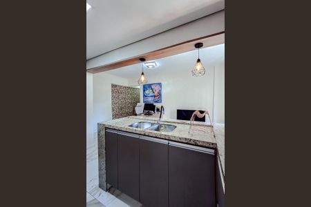 Apartamento à venda com 76m², 2 quartos e 1 vagaCozinha