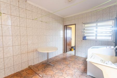 Casa à venda com 300m², 4 quartos e 2 vagasÁrea de serviço 