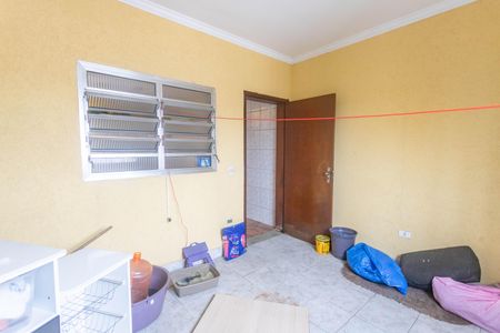 Casa à venda com 300m², 4 quartos e 2 vagasQuarto de serviço 
